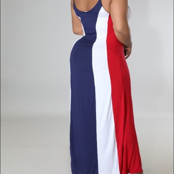 Independent Dress - Picture 2 of 3